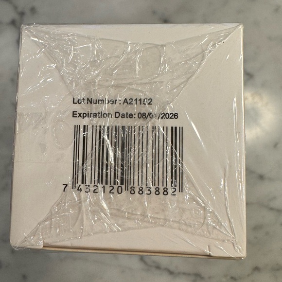 D’OR24K Prestige hydra fresh toner. 120ml/4.0oz New in sealed box. - Picture 3 of 3